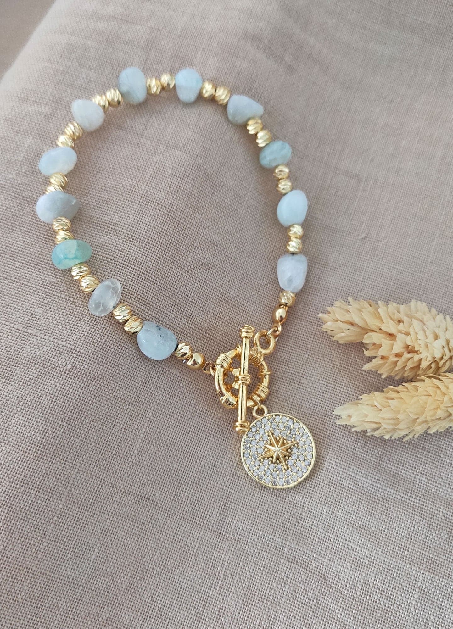Gold-Plated Brass, Agate Stone-Set and Zircon Stone-Set North Star Dangle Bracelet